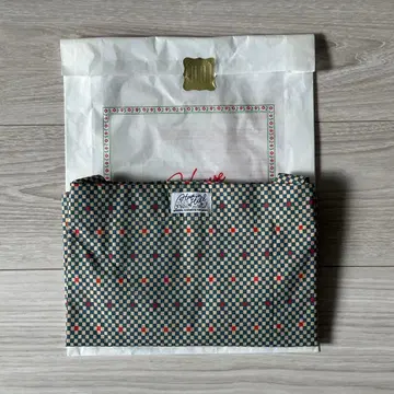 언덕 위의 집 부모 가방 검사기