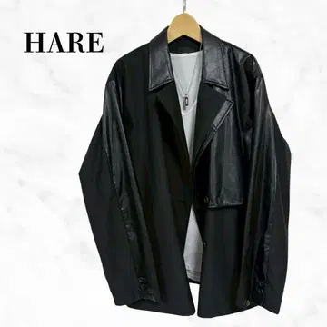 HARE 인조 가죽 절개 자켓 블랙 고급스러움 이소재 자켓