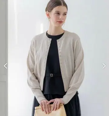 23구 APPLAUDIR 컴팩트 라메 가디건 38