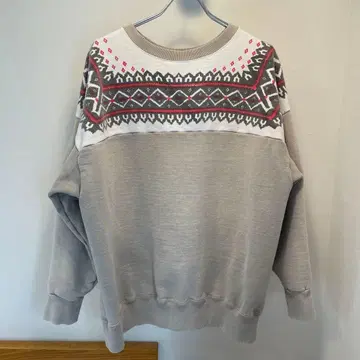 BOWWOW 바우와우 눈꽃 패턴 맨투맨 빈티지 구제 의류 노르딕