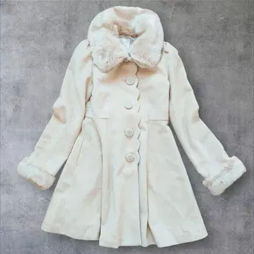 시크릿 허니 인조 모피 플레어 코트 베이지 리본 벨트