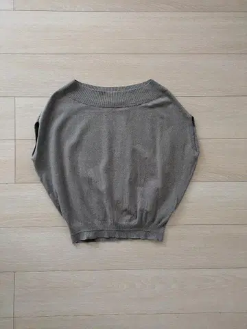 EPOCA LA MAGLIA IN CASA 니트 판초풍 상의 40