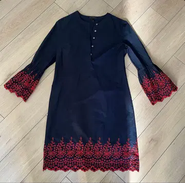 J Crew 자수 드레스 (US XS 사이즈)