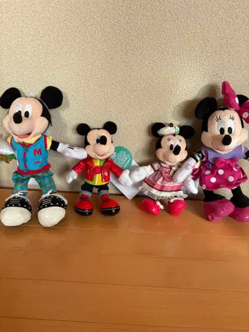 디즈니 리조트 미키 & 미니 인형 배지