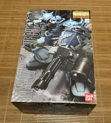 반다이 MG 1/100 MS-07B3 구프 커스텀 건담 프라모델