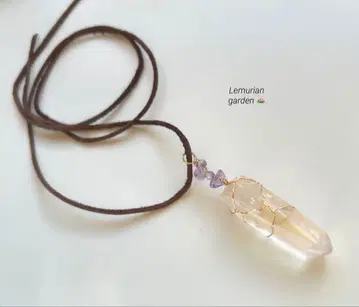 핑크 레무리아 펜던트