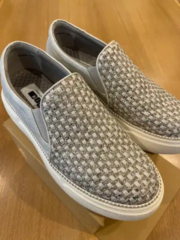 BLOW COMPOSITION 메쉬 편직 슬립온 그레이