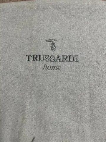 TRUSSARDI home 대형 스톨