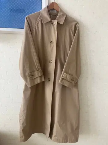 저널 스탠다드 리룸 코트