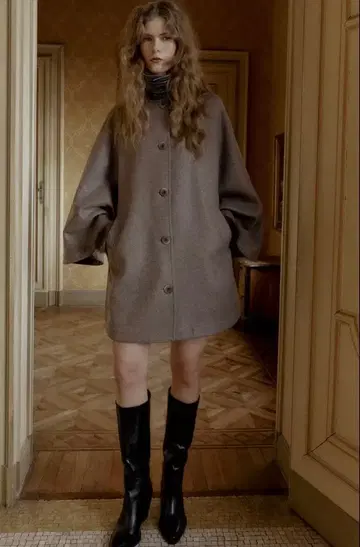 ZARA 울 케이프 코트