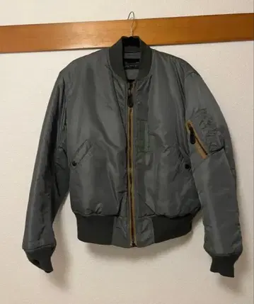리얼 맥코이 MA-1 플라이트 자켓 M 사이즈 MIL-J-8279B