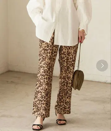 슬로브 이에나 레오파드 팬츠 36