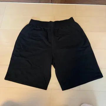 블랙 맨투맨 숏팬츠 새상품 택 선스펠 론 헤르만