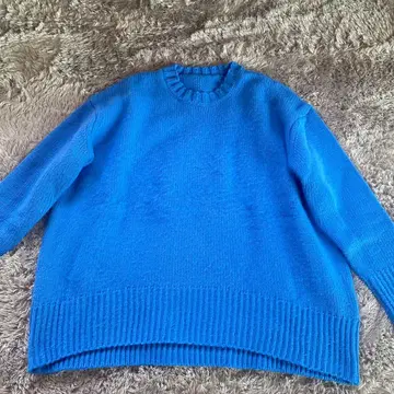 FANEUIL 파누르 스카이블루 니트