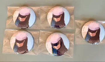 주술회전 쥬쥬 페스티벌 2024 트레이딩 캔뱃지 고죠 사토루