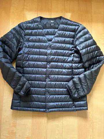 유니클로 노카라 다운 M 새상품급