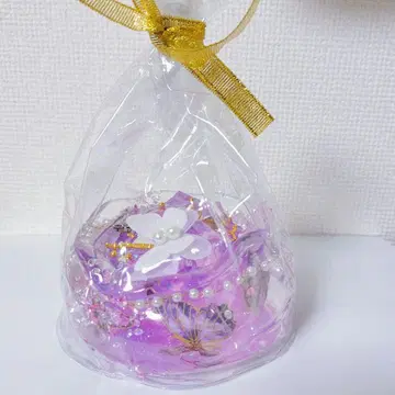 반짝반짝 스퀴즈 나비 화분