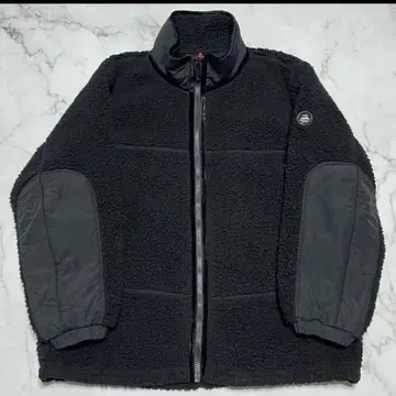 YETI 블랙 보아 자켓