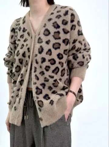 밴야드 스톰 가디건 레오파드