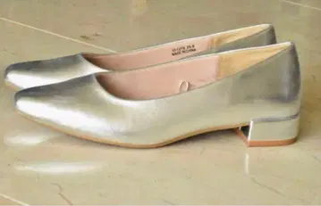 실버 스틸레토 플랫슈즈(25) 힐(2cm)