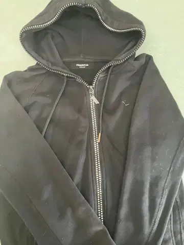 1PIU1UGUALE 릴랙스 셋업 큐빅