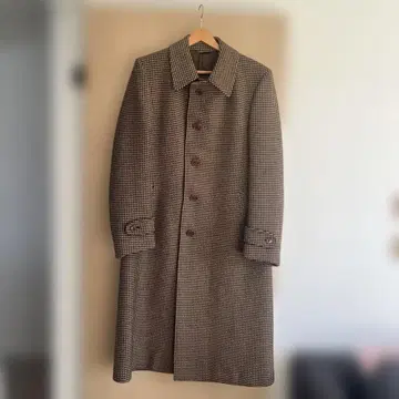 지방시 체스터 코트