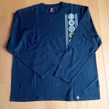 파달 블랙 긴팔 티셔츠