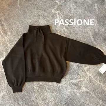 PASSIONE 하이넥 니트* 카키색 [ 정가 15,180엔 ]