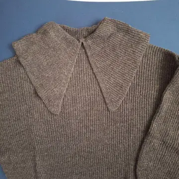 리브 그레이 스웨터 카라 부착 긴팔