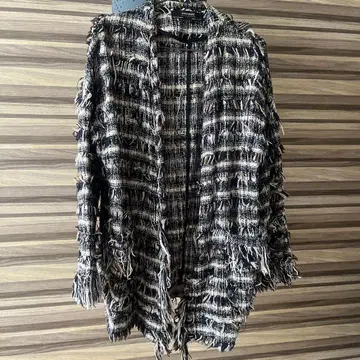 프린지 달린 트위드 가디건