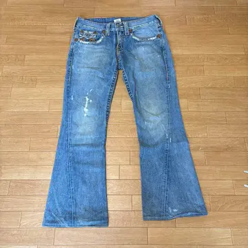 트루 릴리젼 플레어 데님 30 x 33