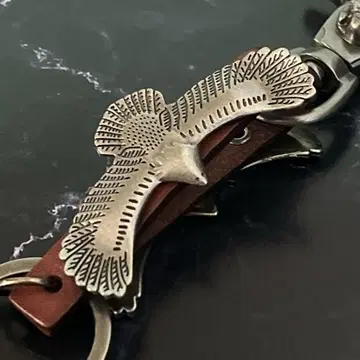 연말 대특가 소가죽 남성용 키링 브라운 앤티크 메탈 독수리 모티브