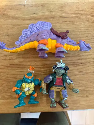 뮤턴트 터틀즈 피규어 3체 세트