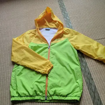 Reebok 후드 부착 나일론 자켓 옐로우 그린/옐로우 컬러