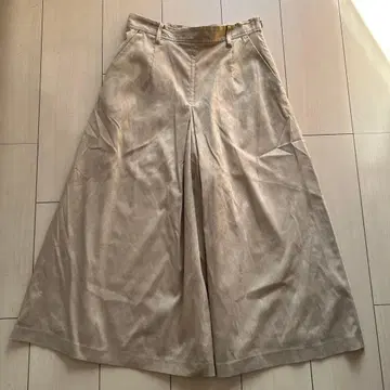 SHIPS 베이지 가우초 팬츠 롱 스커트