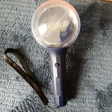 FULL MOON LIVE TOUR 2018 응원봉