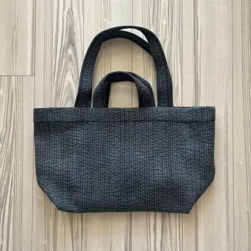 새상품 한국 누비백 다크 그레이 마더스 백 피온눈날 가든