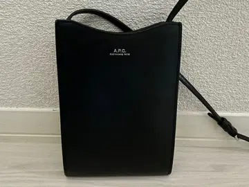 A.P.C 숄더백