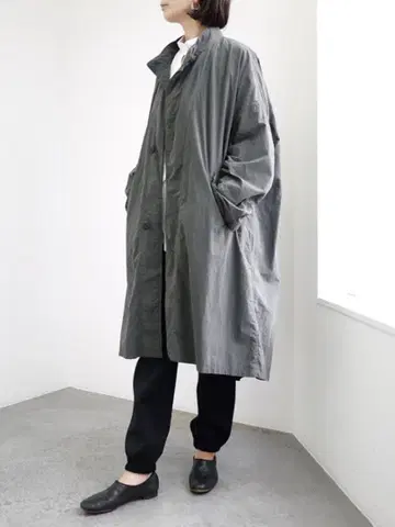 FIRMUM (필마름) 나일론 태서 가먼트 다이 스탠드 카라 코트