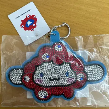 간사이 만박 산리오 미야쿠미야쿠 키라키라 가죽 키링 시나몬 롤