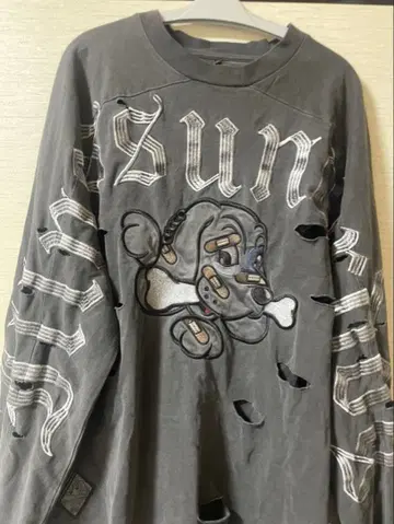 GA x GALFY-너덜너덜 자수 롱T