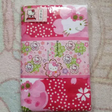 산리오 헬로키티 와 타월