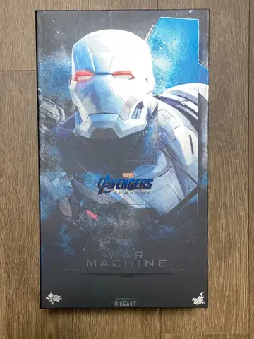 미개봉 새상품 핫토이즈 워 머신 어벤져스 엔드 게임