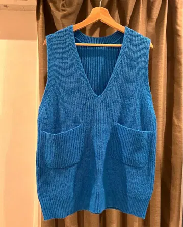 V넥 니트 베스트 파랑 블루