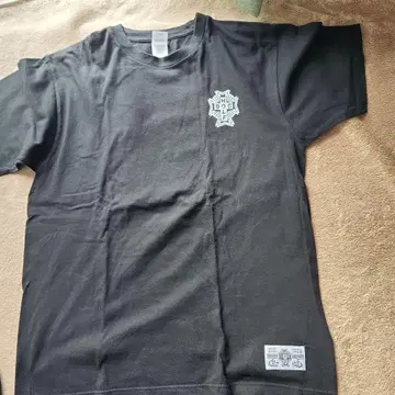 MAN WITH A MISSION 티셔츠