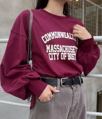 [새상품] USA 코튼 프린트 소매 볼륨 슬리브 로고 롱 Tee 버건디