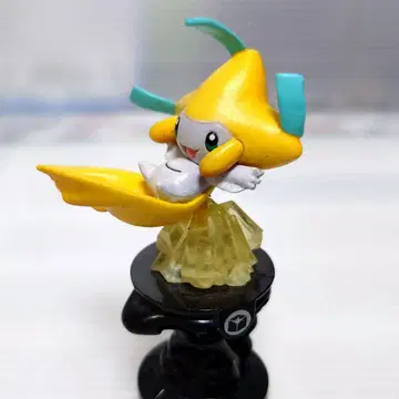 포켓몬 배틀 피규어 지라치