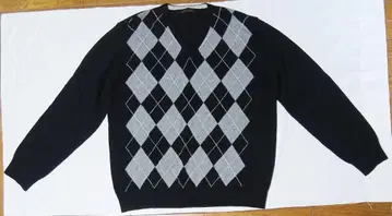 ZARA MAN 블랙 아가일 V 니트