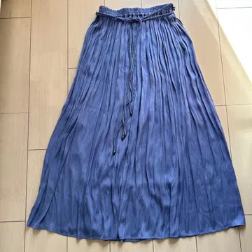 쉽스 SHIPS 플리츠 롱 스커트