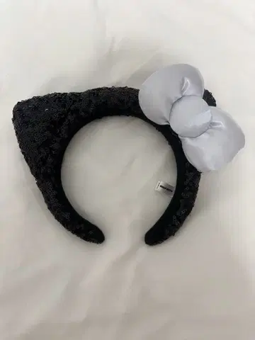 USJ 유니버셜 키티 머리띠 스팽글 블랙